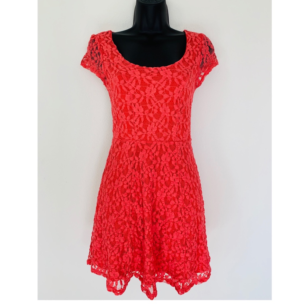Uo Kimchi And Blue Coral Lace Dress